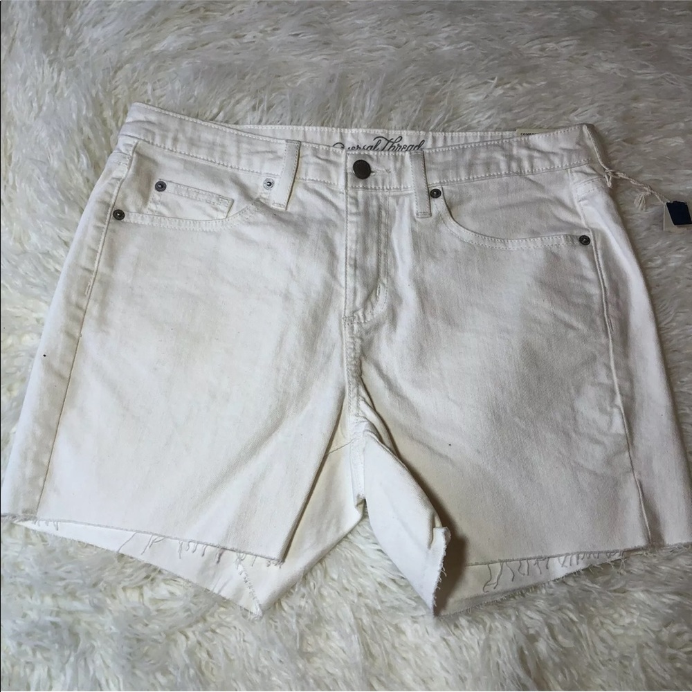 NEW Universal Thread size 10 Jean Shorts White